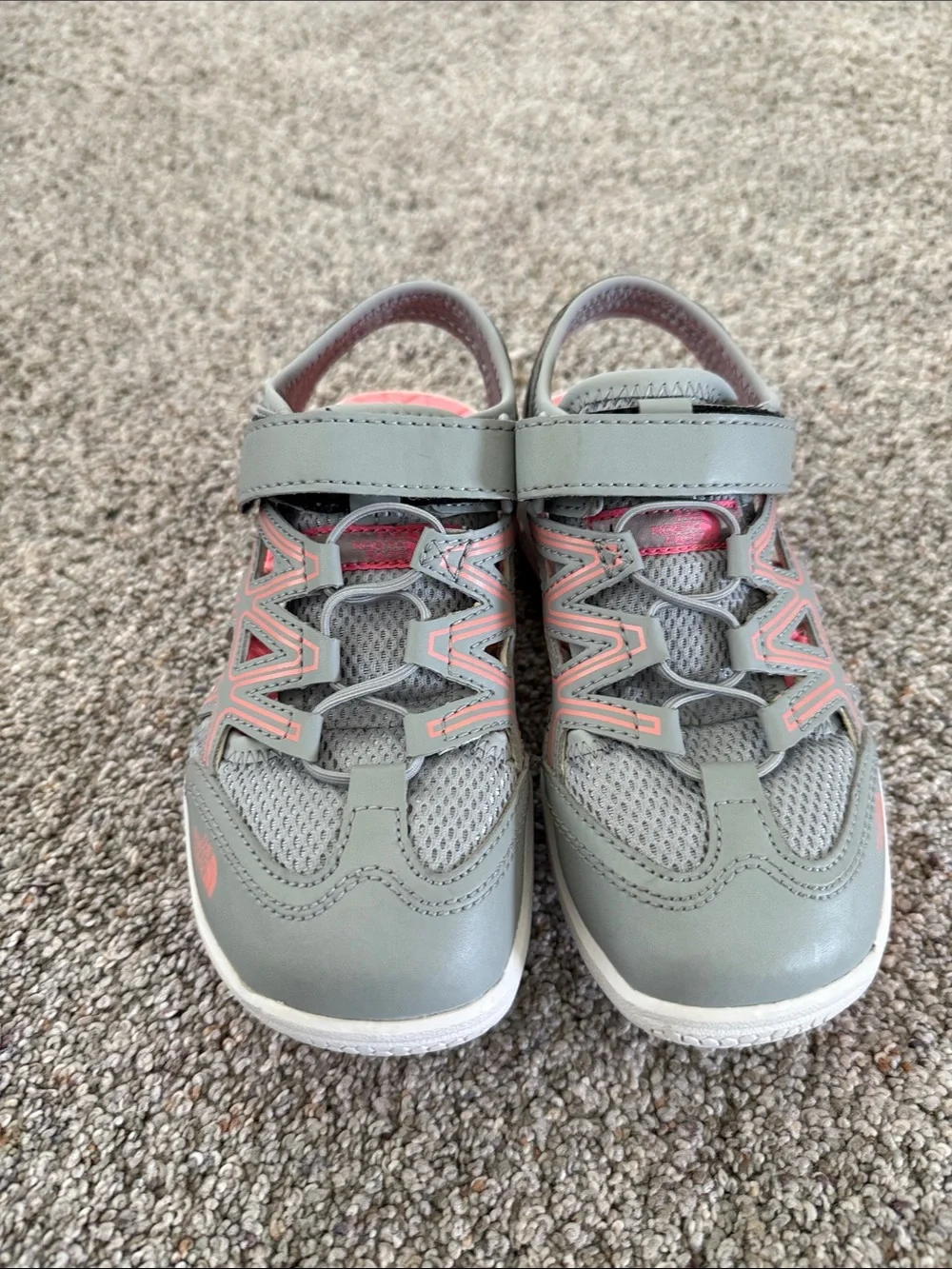 The North Face Girls' Hedgehog Sandal II in Highrise Grey/Sugary Pink 1 youth
